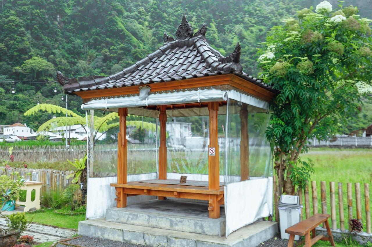 Готель The Polumb Garden Bedugul Табанан Екстер'єр фото